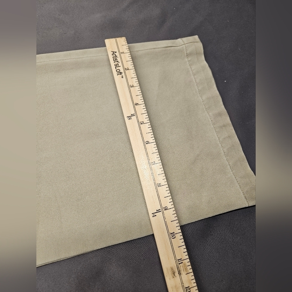 Mens Vineyard Vines Straight Fit Pants Tan Khakis Actual Size 40W x 32L - Picture 5 of 6